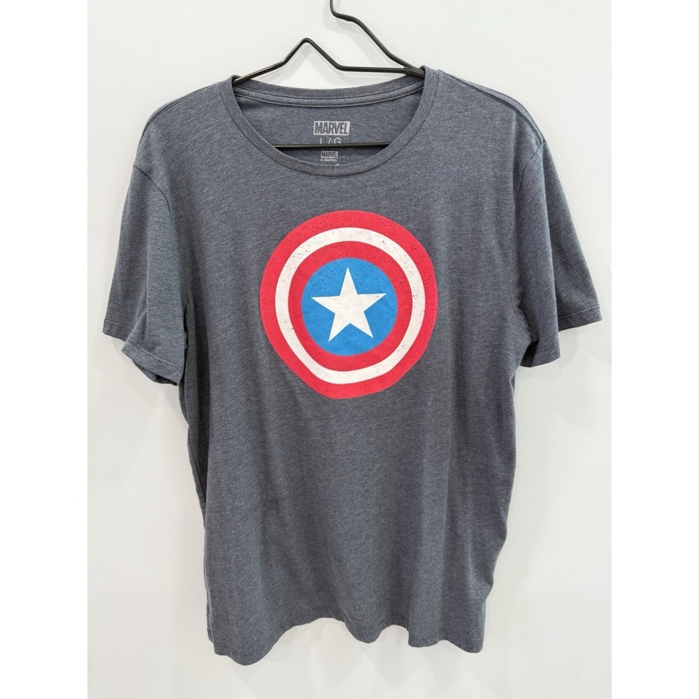 Old Navy Marvel Captain America Shield Graphic Tee Large Casual Superhero Top